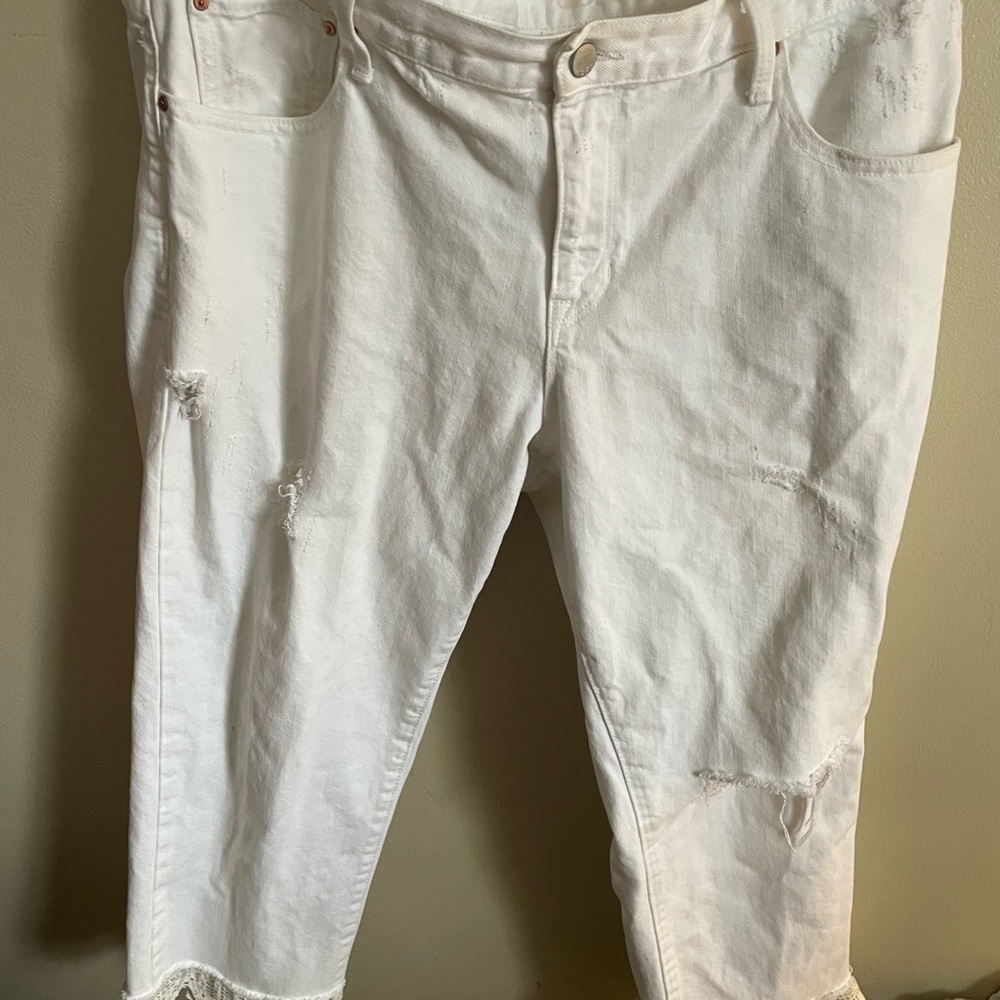 Reconstructed white jeans